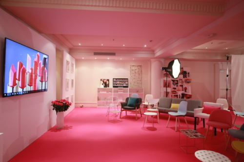 Meeting Scenography Creative Make Up